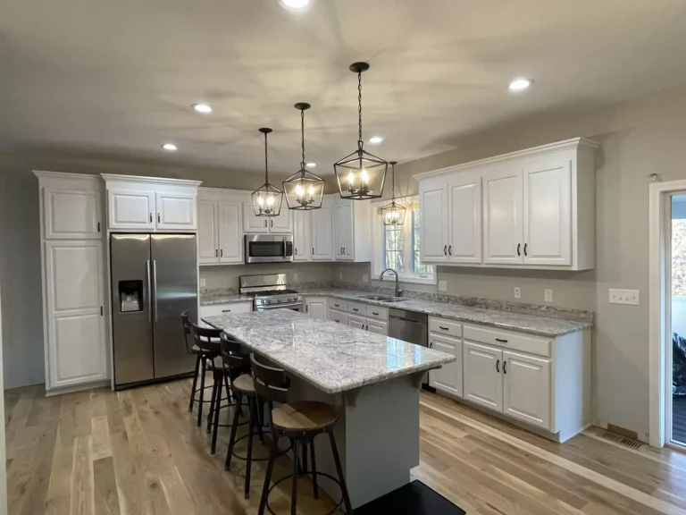 Cabinet Painters in Middletown, CT