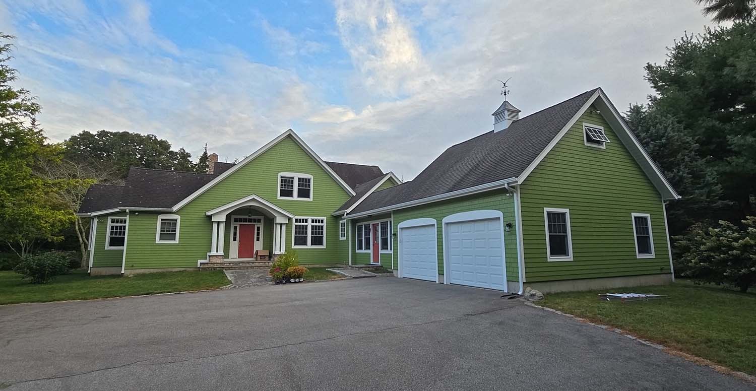 exterior painting in Middletown, MA